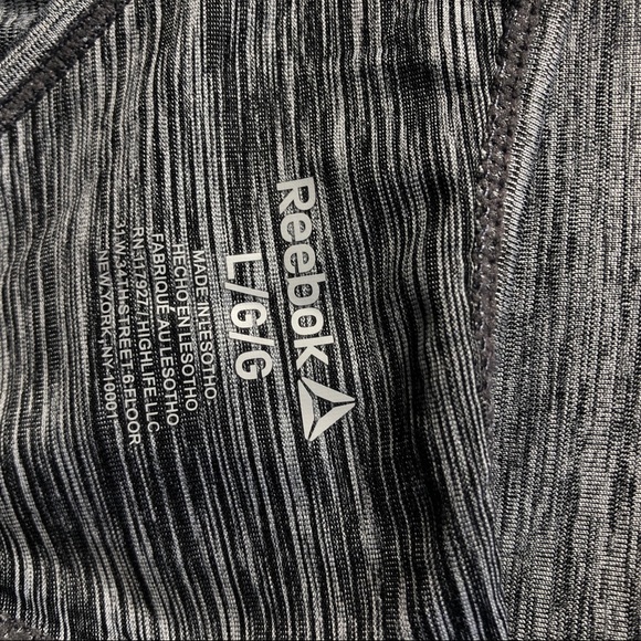 REEBOK gray thank top woman size L - Picture 6 of 6